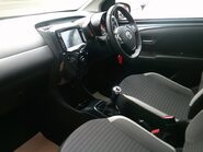 Toyota Aygo VVT-I X-PLAY ONLY 26,000 MILES FROM NEW 14