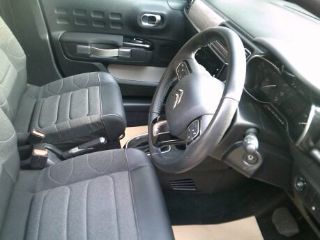 Citroen C3 PURETECH FLAIR PLUS S/S EAT6 ONLY 26,000 MILES FROM NEW 9