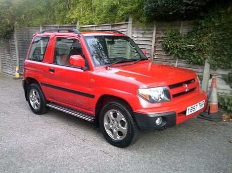 Mitsubishi Shogun VIVO GDI GLS ONLY 9,000 MILES FROM NEW