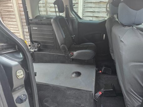 Citroen Berlingo Multispace E-HDI AIRDREAM XTR EGS WHEELCHAIR CONVERTED VEHICLE 10