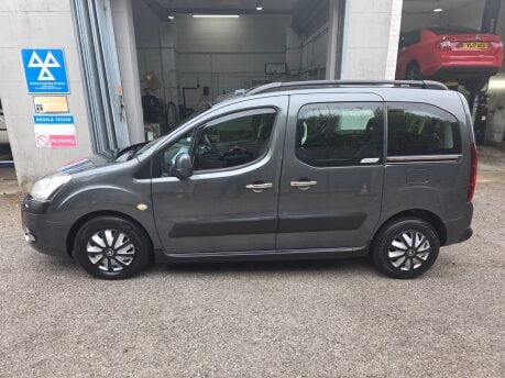 Citroen Berlingo Multispace E-HDI AIRDREAM XTR EGS WHEELCHAIR CONVERTED VEHICLE 14