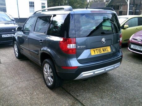 Skoda Yeti Outdoor SE L TSI DSG ONLY 30,000 MILES FROM NEW 18