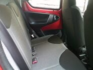 Toyota Aygo VVT-I MOVE ONLY 29,000 MILES FROM NEW 9