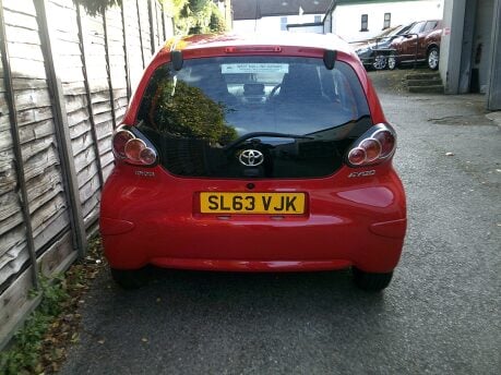 Toyota Aygo VVT-I MOVE ONLY 29,000 MILES FROM NEW 5