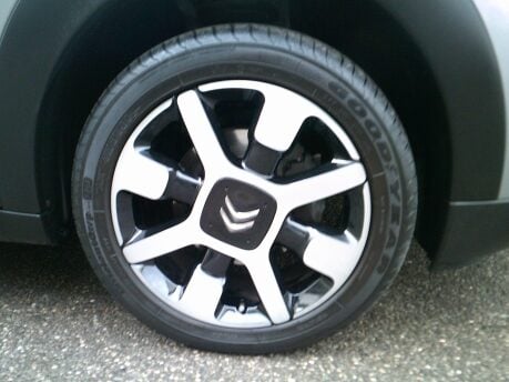 Citroen C4 Cactus PURETECH FLAIR S/S EAT6 ONLY 17,000 MILES FROM NEW 9