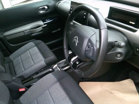 Citroen C4 Cactus PURETECH FLAIR S/S EAT6 ONLY 17,000 MILES FROM NEW 3