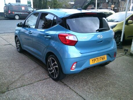 Hyundai i10 MPI PREMIUM ONLY 19,000 MILES FROM NEW 15