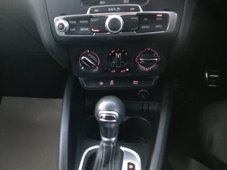 Audi A1 SPORTBACK TFSI S LINE NAV ONLY 46,000 MILES FROM NEW 19