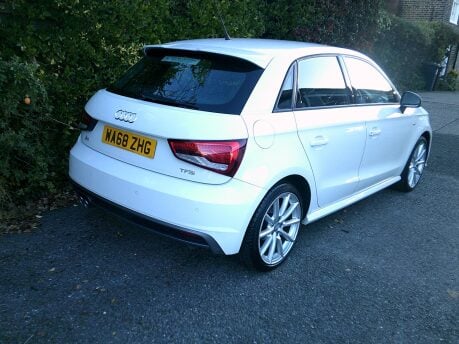 Audi A1 SPORTBACK TFSI S LINE NAV ONLY 46,000 MILES FROM NEW 2