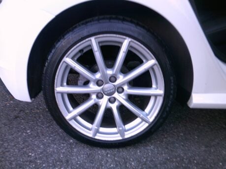 Audi A1 SPORTBACK TFSI S LINE NAV ONLY 46,000 MILES FROM NEW 11