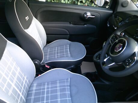 Fiat 500 LOUNGE DUALOGIC ONLY 15,000 MILES FROM NEW 15