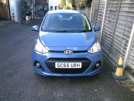 Hyundai i10 SE ONLY 7,000 MILES FROM NEW 5