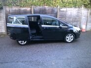 Ford B-Max ZETEC ONLY 18,000 MILES FROM NEW 11