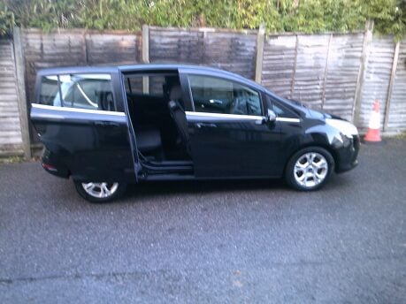 Ford B-Max ZETEC ONLY 18,000 MILES FROM NEW 11