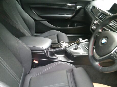 BMW 2 Series 218I SPORT ONLY 29,000 MILES FROM NEW 9