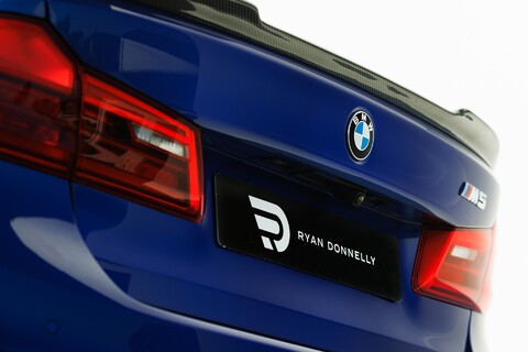 BMW 5 Series M5 34