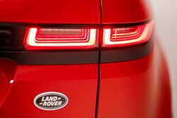 Land Rover Range Rover Evoque R-DYNAMIC SE MHEV 30