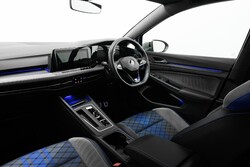 Volkswagen Golf R TSI 4MOTION DSG 11