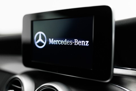 Mercedes-Benz C Class C 220 D AMG LINE 25