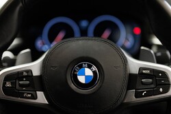 BMW 5 Series 520D M SPORT 19