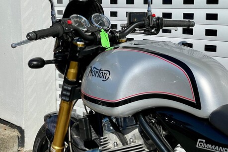 Norton Commando 961 SPORT 5