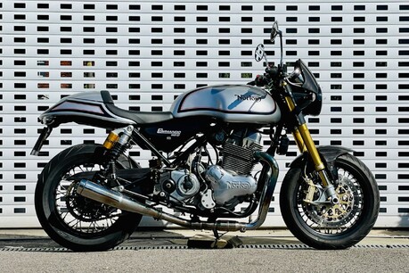 Norton Commando 961 SPORT 1