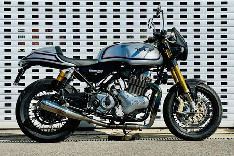 Norton Commando 961 SPORT 14