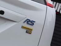 Ford Focus RS 22