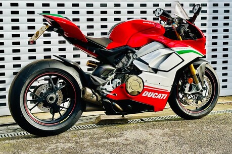 Ducati Panigale V4 PANIGALE V4 SPECIALE 3