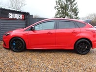 Ford Focus RS RED EDITION 13