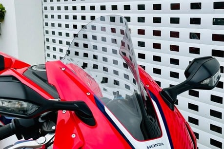 Honda CBR CBR 1000 RR FIREBLADE SP S1-J 19