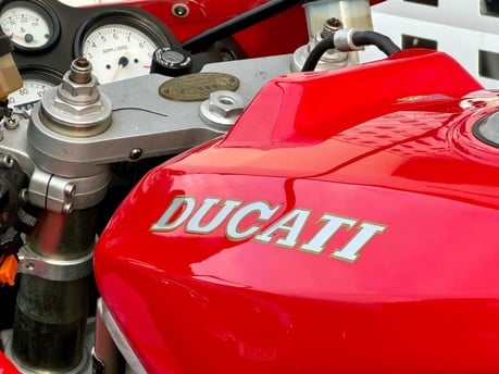 Ducati 888 900 SP V 