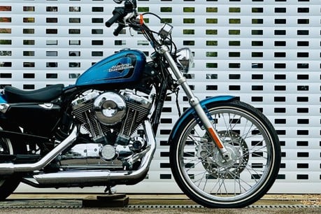 Harley-Davidson Sportster 1200 SEVENTY TWO 20