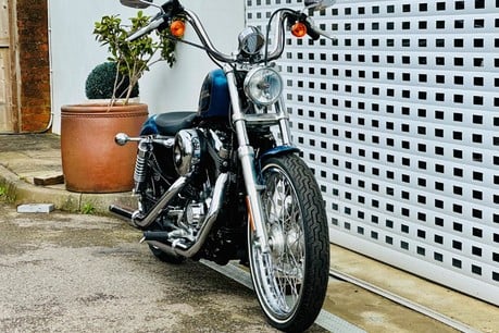 Harley-Davidson Sportster 1200 SEVENTY TWO 30