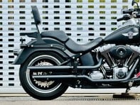 Harley-Davidson Softail 1690 FLSTFB Fat Boy Special 6