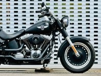 Harley-Davidson Softail 1690 FLSTFB Fat Boy Special 9