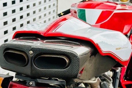 Ducati 999 999 S MONO 28