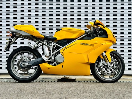 Ducati 749 749 S - ONE OWNER!