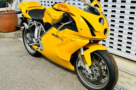 Ducati 749 749 S - ONE OWNER! 10