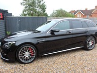 Mercedes-Benz C Class AMG C 63 S PREMIUM 19