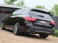 Mercedes-Benz C Class AMG C 63 S PREMIUM 16