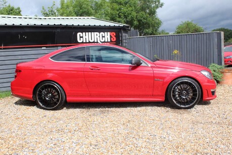 Mercedes-Benz C Class C63 AMG 9