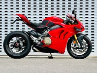 Ducati Panigale V4S PANIGALE V4 S 20