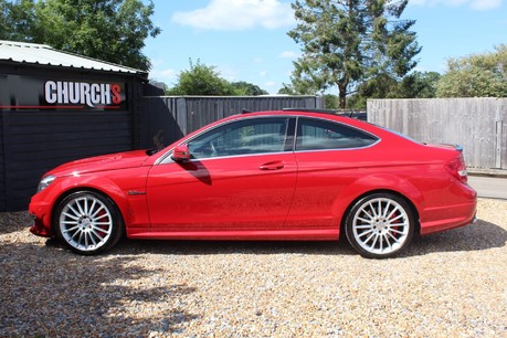 Mercedes-Benz C Class C63 AMG 17