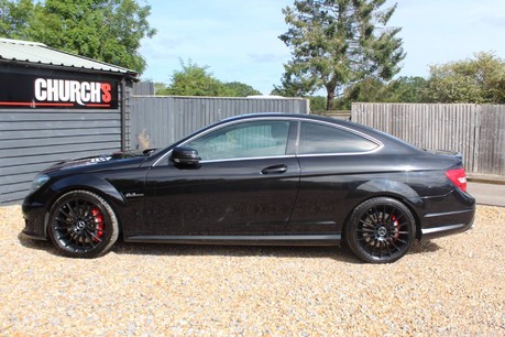 Mercedes-Benz C Class C63 AMG EDITION 125 12