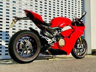 Ducati Panigale V4S PANIGALE V4 S 3