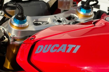 Ducati Panigale V4S PANIGALE V4 S 5