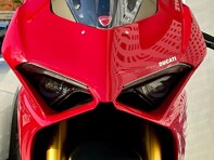 Ducati Panigale V4S PANIGALE V4 S 7