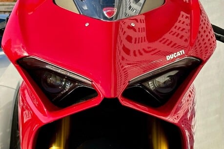 Ducati Panigale V4S PANIGALE V4 S 7