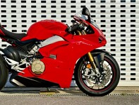 Ducati Panigale V4S PANIGALE V4 S 9